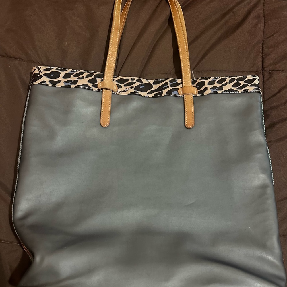 Chic Gray Tote with Tan Handles and Leopard Accent (Good Condition/Gently used)